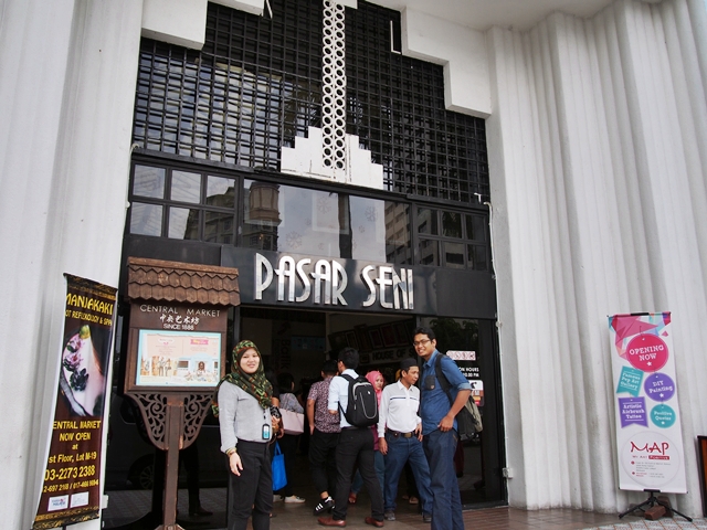 Central Market Kuala Lumpur: Culture, Heritage, Art and Craft Central Market Kuala Lumpur: Culture, Heritage, Art and Craft